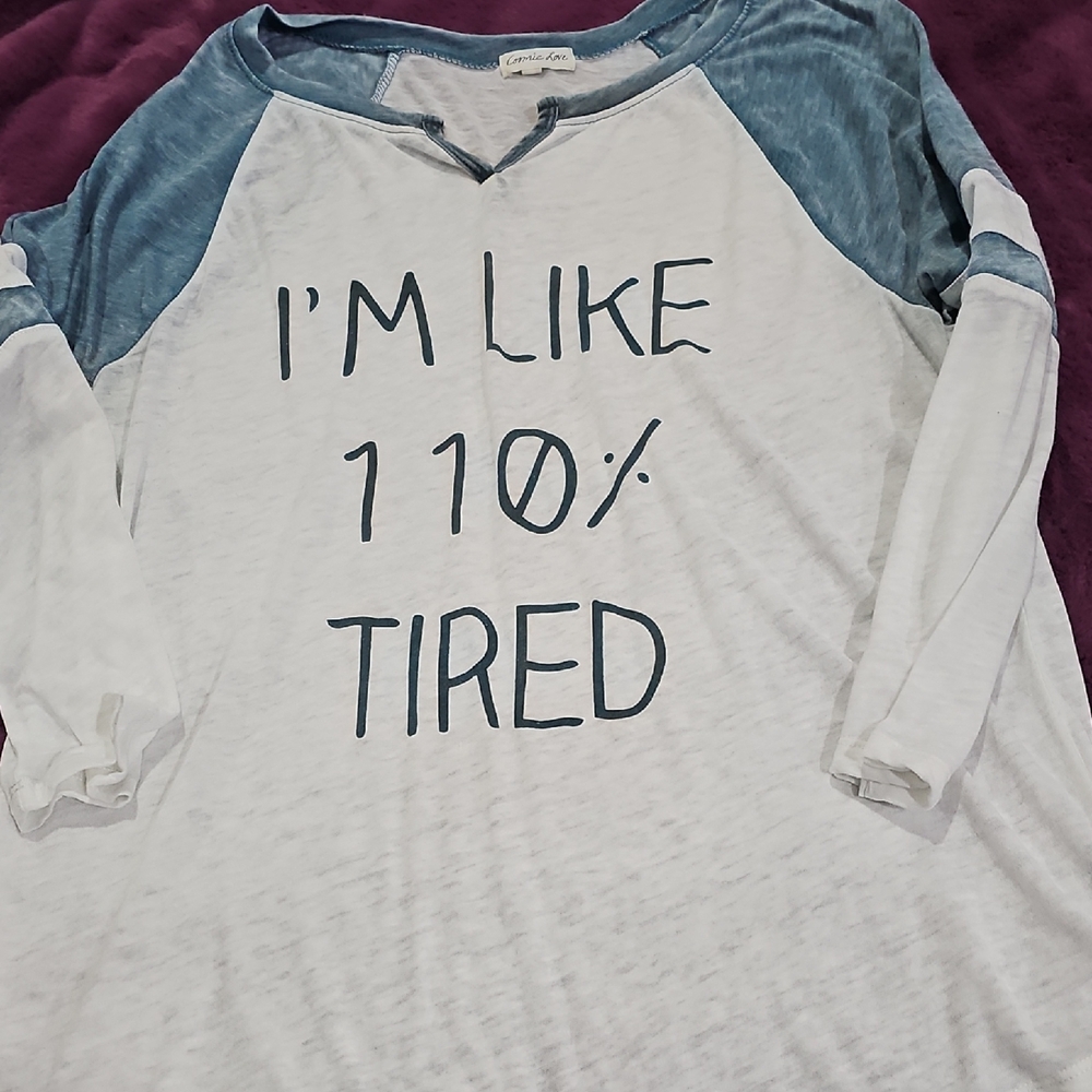 Casual Blue and White Graphic Tee